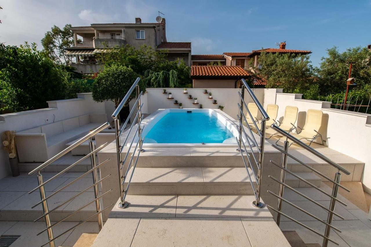 Cave Romane Apartment With Private Pool And Sea View Vinkuran Exterior photo