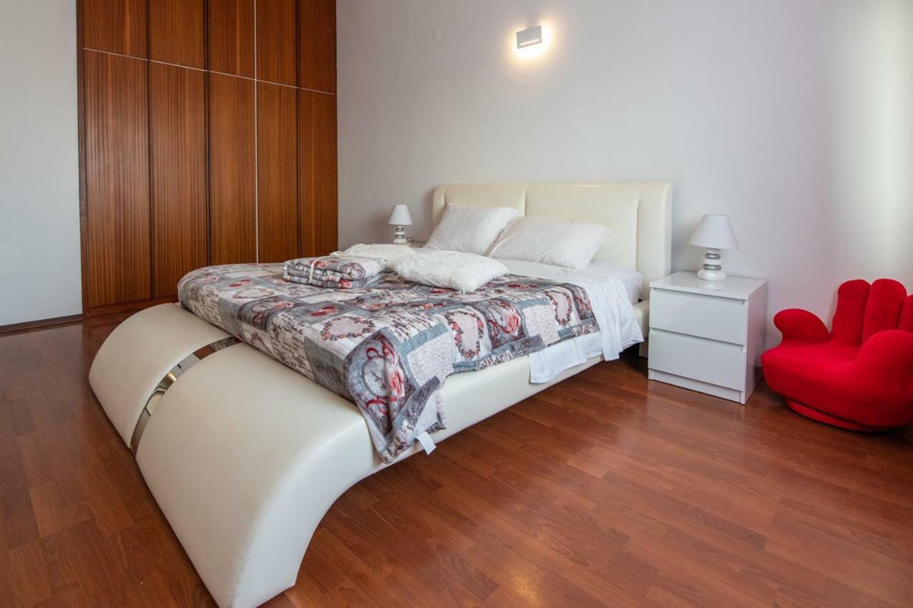 Cave Romane Apartment With Private Pool And Sea View Vinkuran Exterior photo